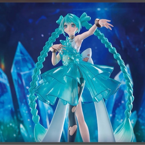 branpresto Other - Vocaloid Banpresto Evolve Clearluxe Hatsune Miku (EmeraldGem) Figure  US Seller